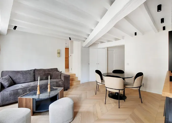 Apartment Pick A Flat's In Saint-germain-des-pres - Rue De Seine Paris